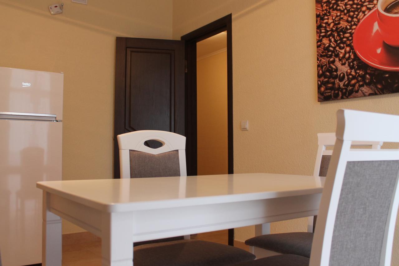 Belyaeva 5 Apartment Mukacheve Bagian luar foto
